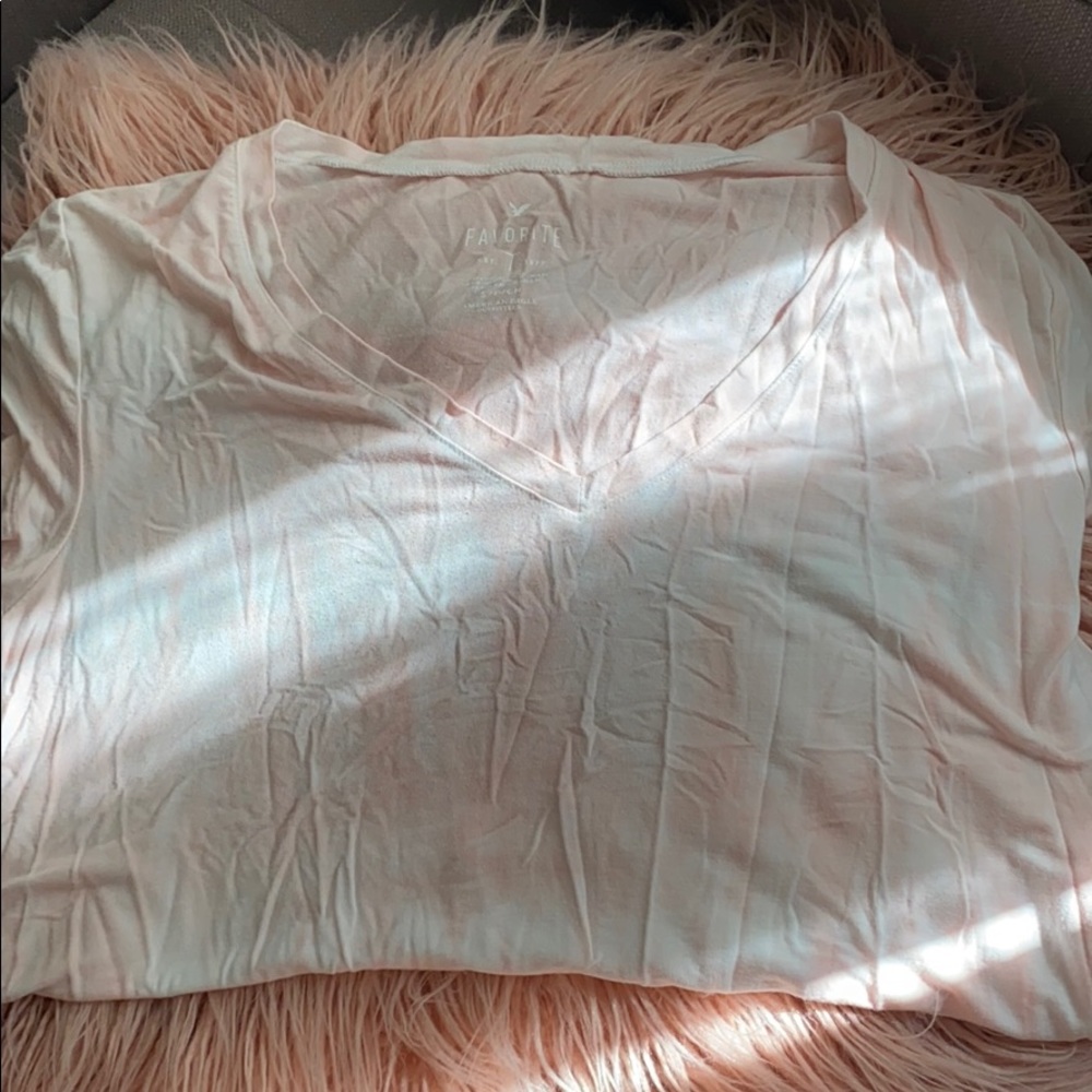 American Eagle Tshirt Pink